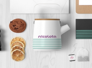 Nicoleta-Teapot